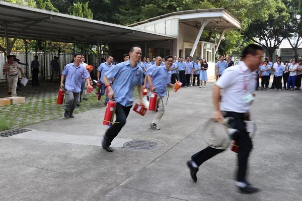 皇家空調(diào) |消防演練 實戰(zhàn)實操，杜絕安全隱患