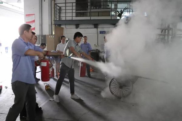 皇家空調(diào) |消防演練 實戰(zhàn)實操，杜絕安全隱患
