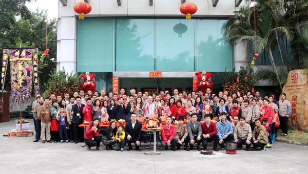 皇家空調(diào)丨2019，開工大吉 醒獅迎瑞年