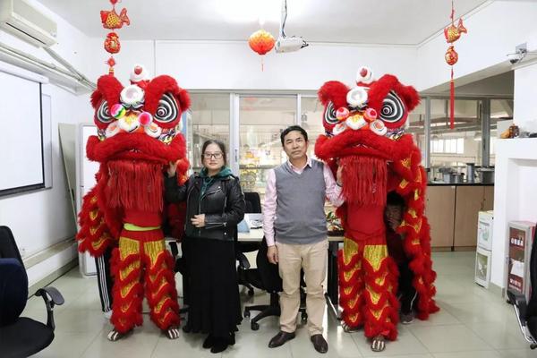 皇家空調(diào)丨2019，開工大吉 醒獅迎瑞年