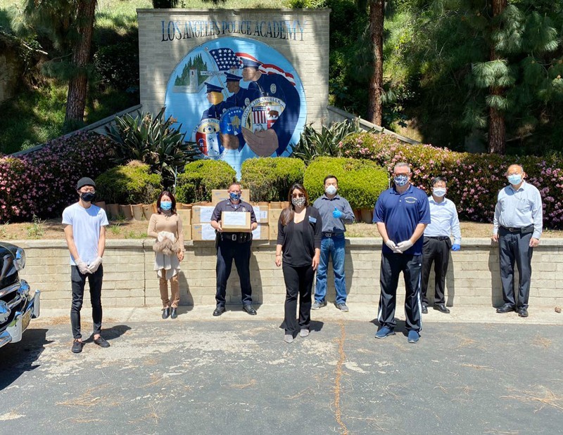 助力抗疫 美國(guó)皇家在行動(dòng)