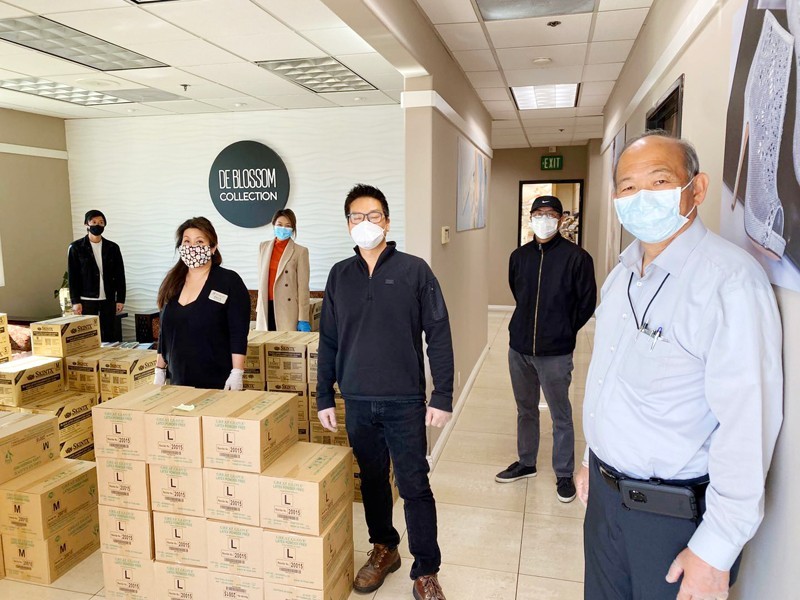 助力抗疫 美國(guó)皇家在行動(dòng)